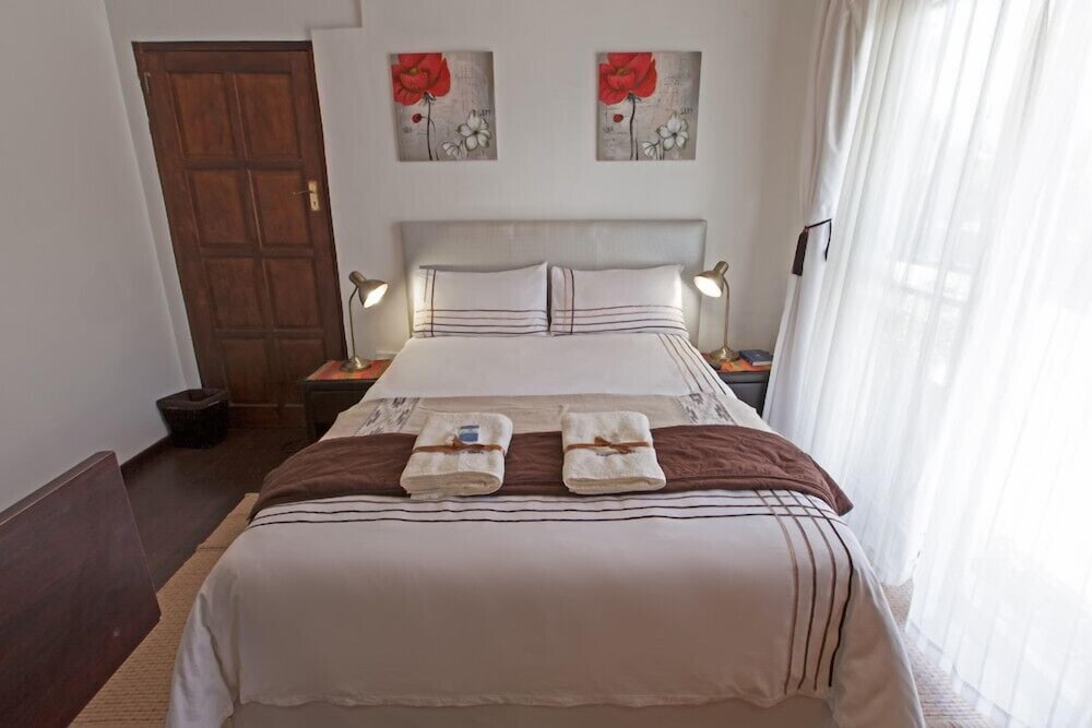EaglesNest Bed and Breakfast