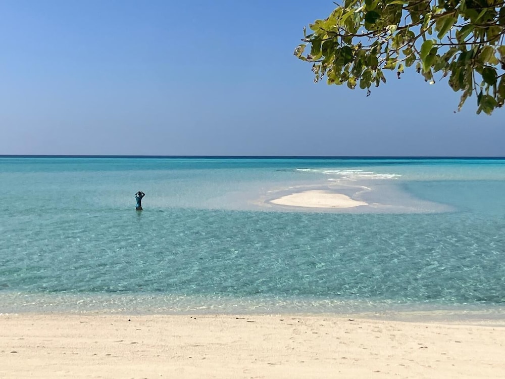 Scenic Grand Baa Fehendhoo