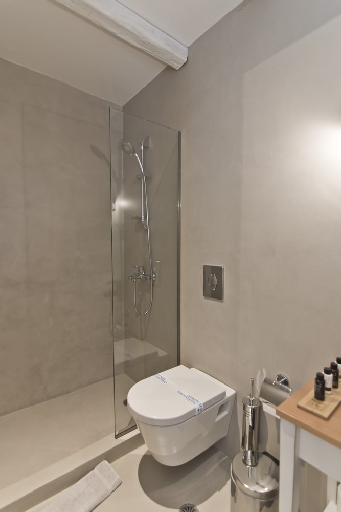 Lindos Comfy Suites