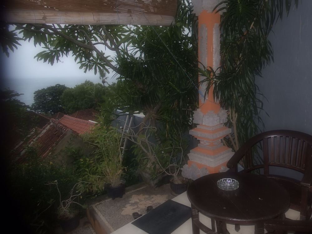 Bukit Indah Home Stay