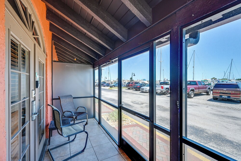 Everglades Condo 15 Mi to Nat'l Park: Boat & Swim!