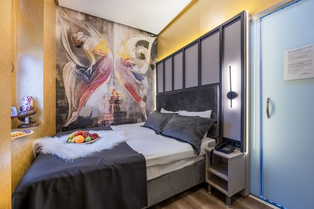 Taksim Terrapia Hotel - Image 33