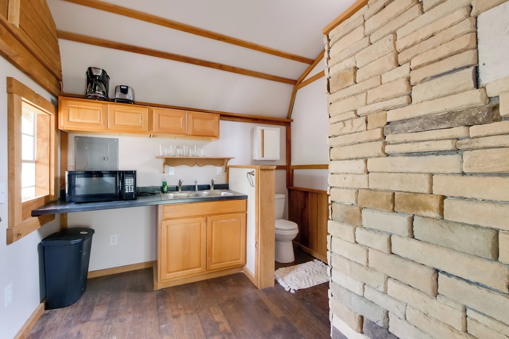 Cabin w/ Trail Access to Mohican River