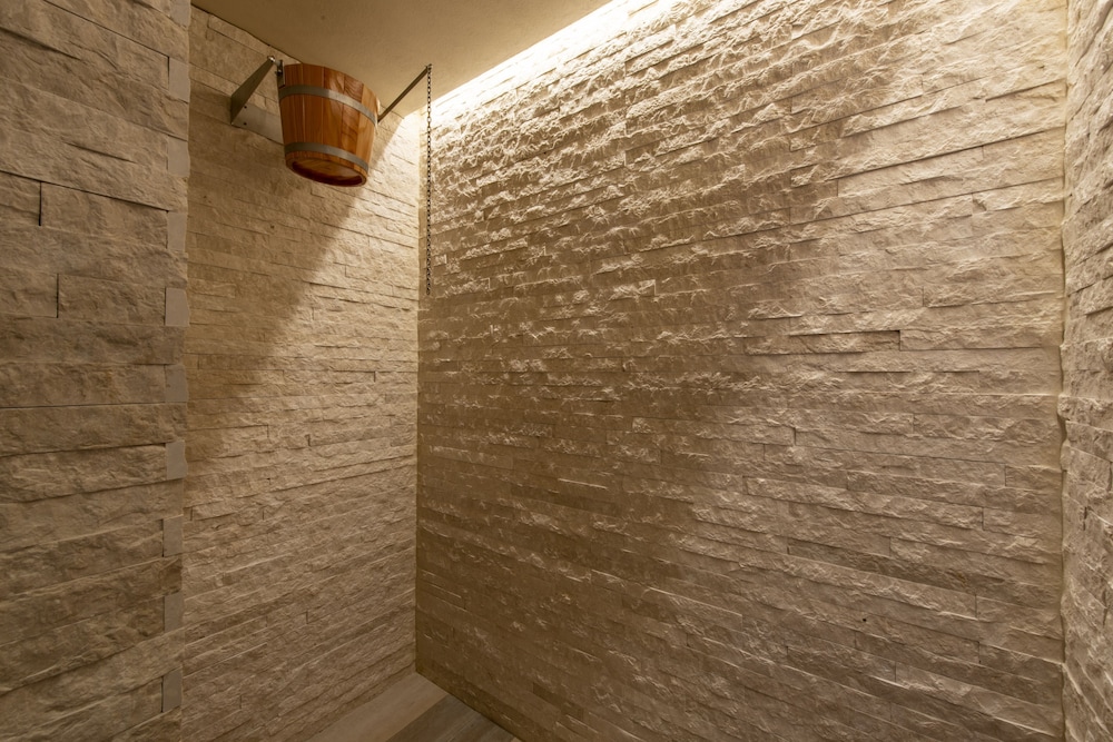 Photo 51
