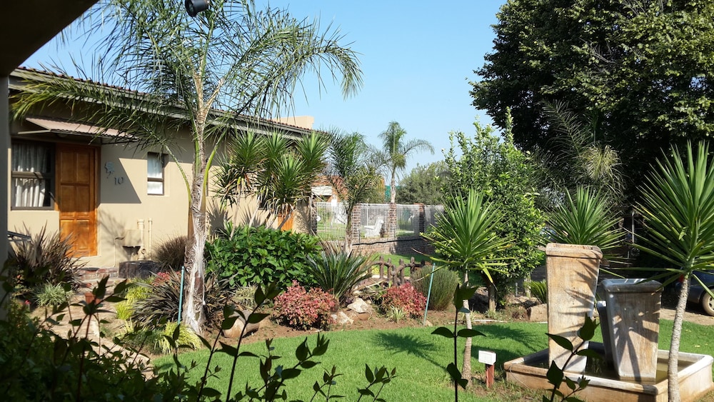 Crystal Rose Lodge