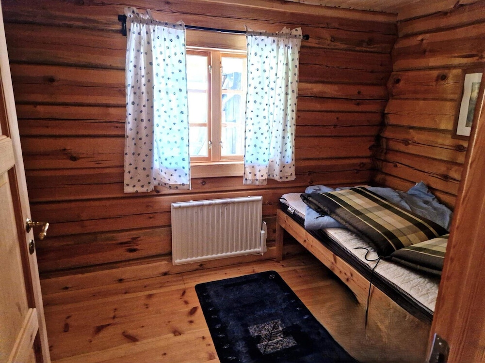 7 Person Holiday Home in Saffle view 5