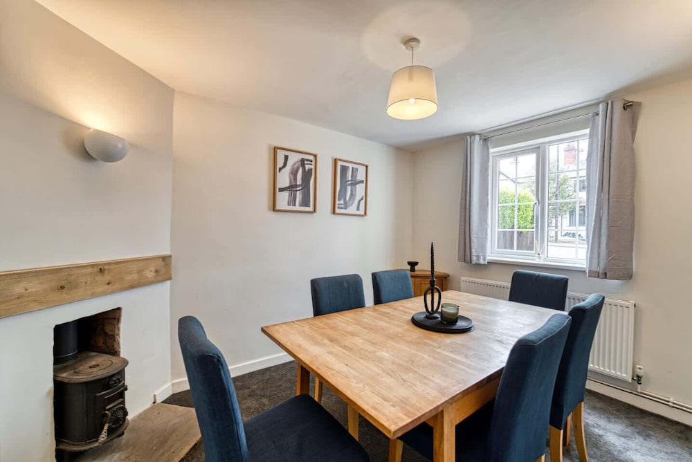 Host Stay Birches Barn