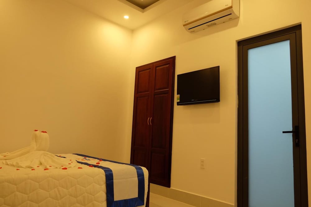 Happy View Hotel view 5