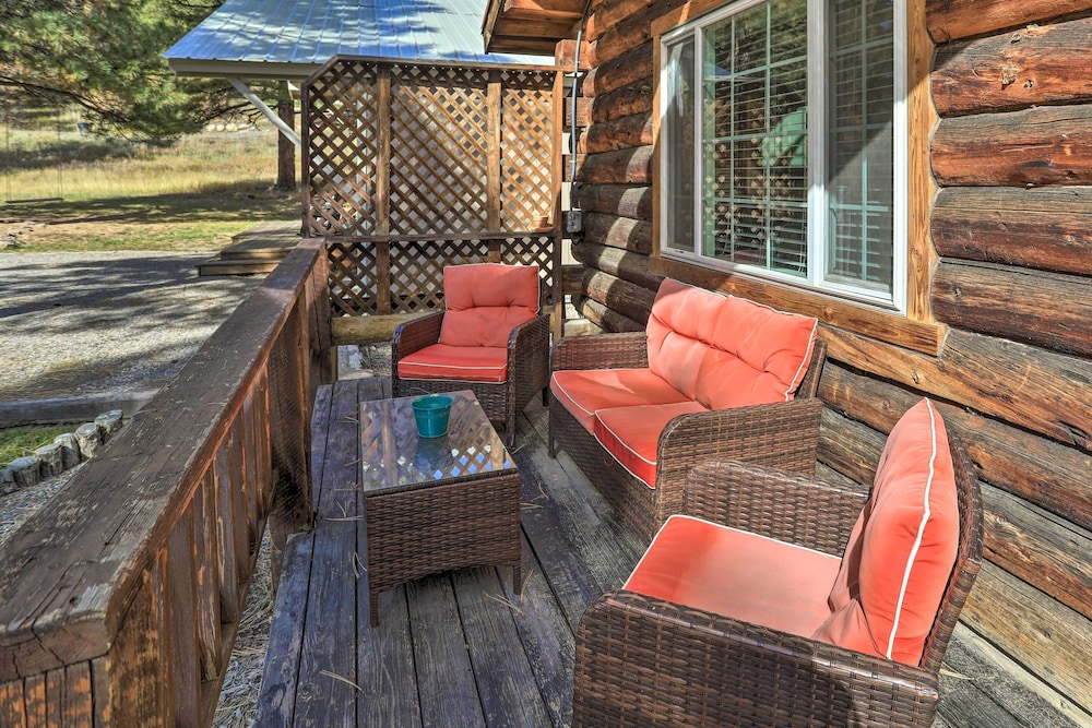 Tasteful Log Cabin Retreat on Lake Pagosa! view 2