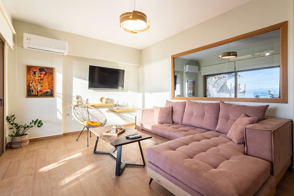 Verga Paradise Nest - A Blissful Hideout