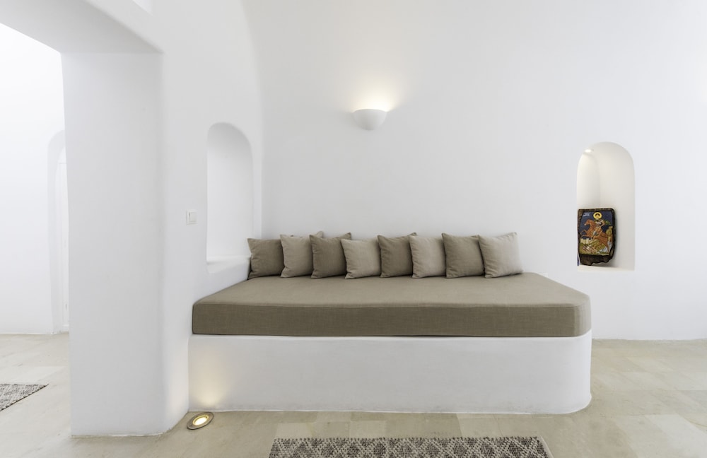 Anemi House & Villas