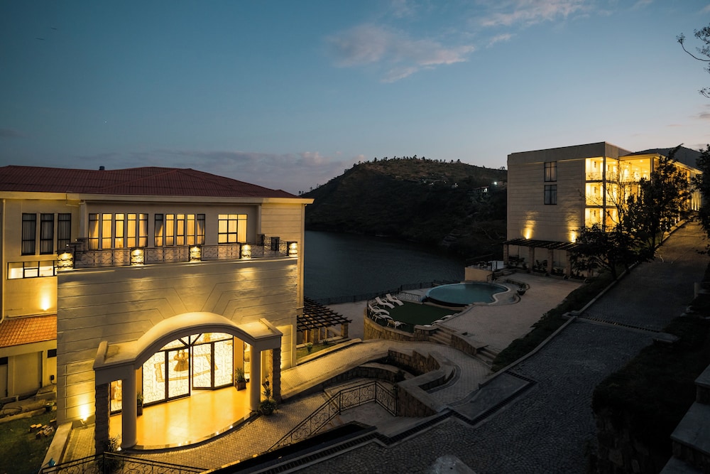Lake Bishoftu Resort