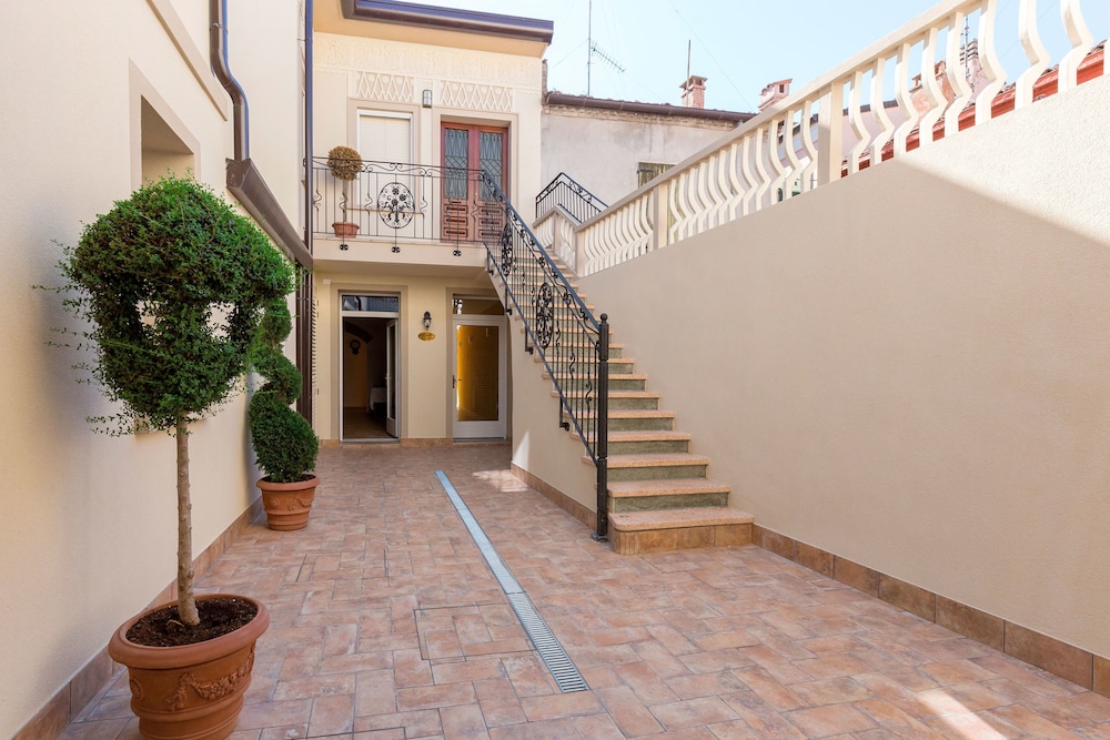 Villa Cavour