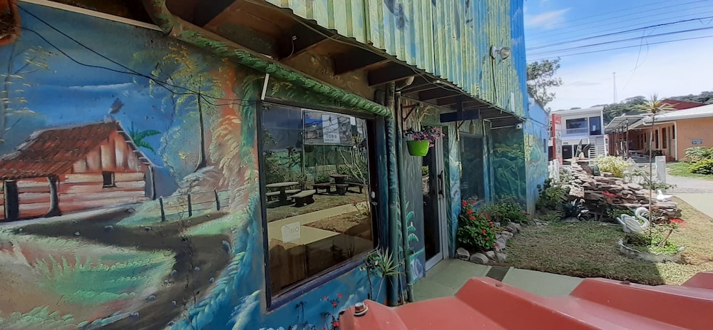 Hostel La Suerte