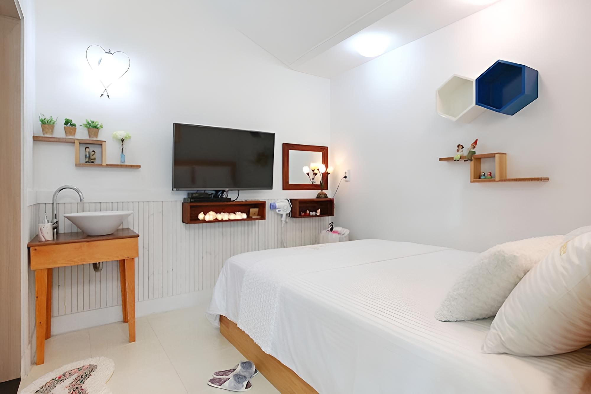 Gyeongju Full Garden Pension