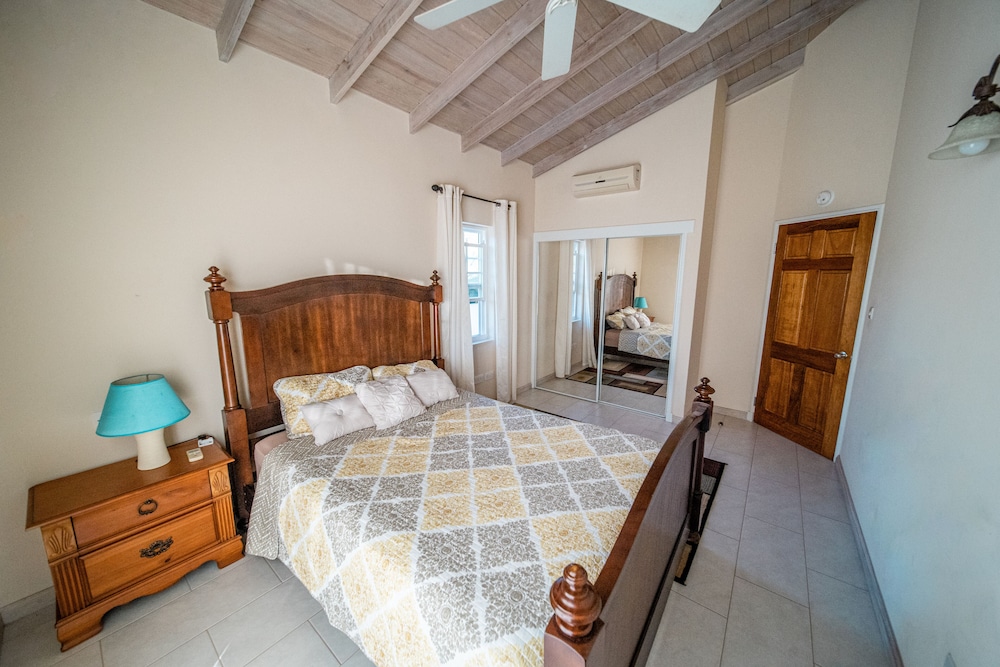 Sweet Home Grenada Caribbean, Vacation Rental