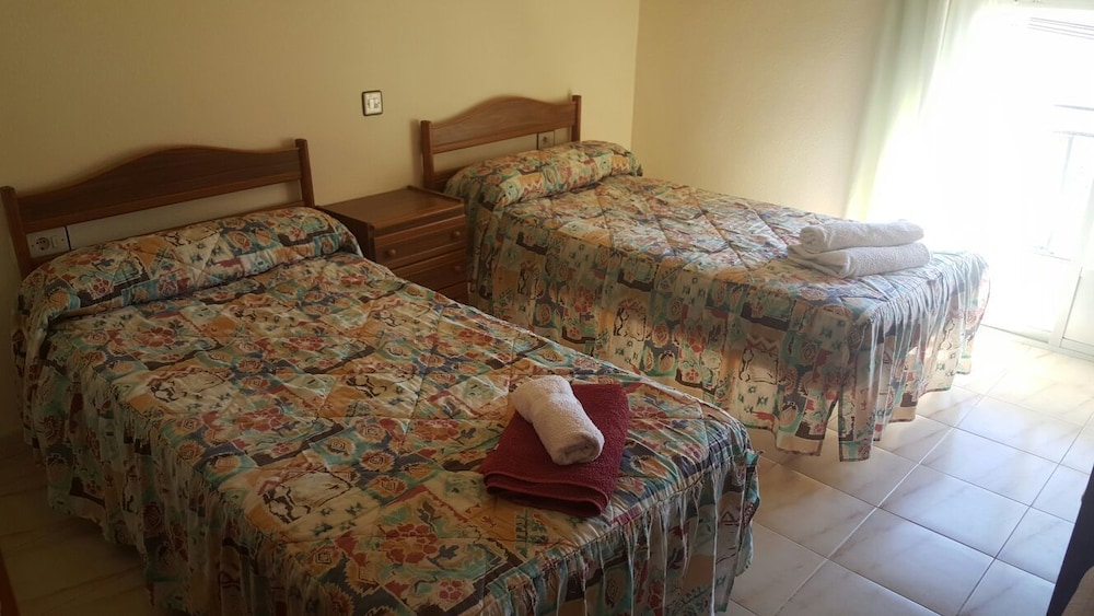 Hostal restaurante Avenida photo 2