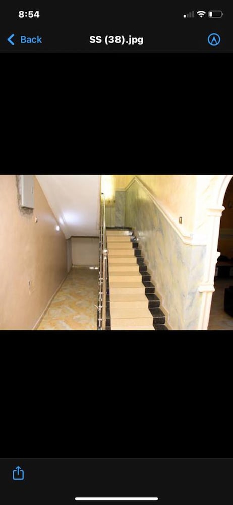 Impeccable , Modern House in Benin City, Nigeria view 5