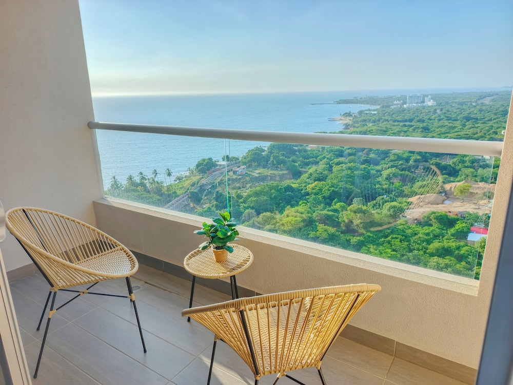 Santa Marina Luxury Stay - Ocean View