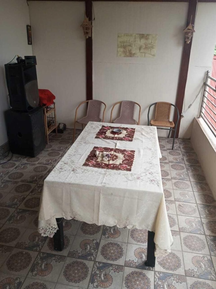 Gloria Guest House
