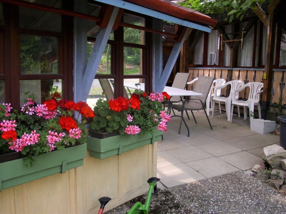 Photo 25