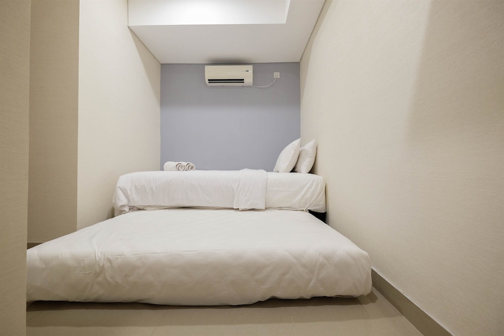 Relaxing 2BR Apartment Royal Olive Residence view 2