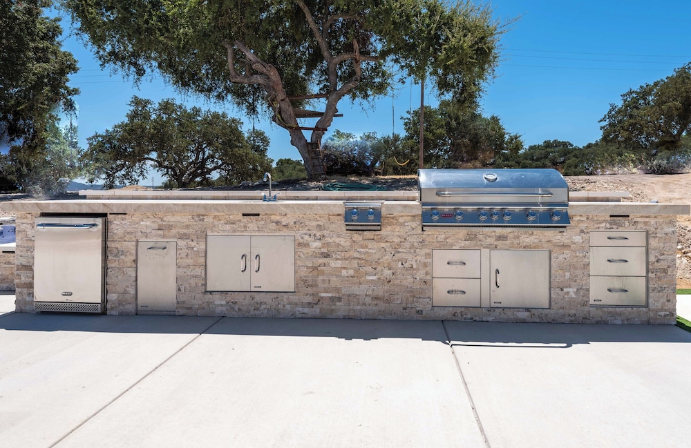 Blue Oak Oasis