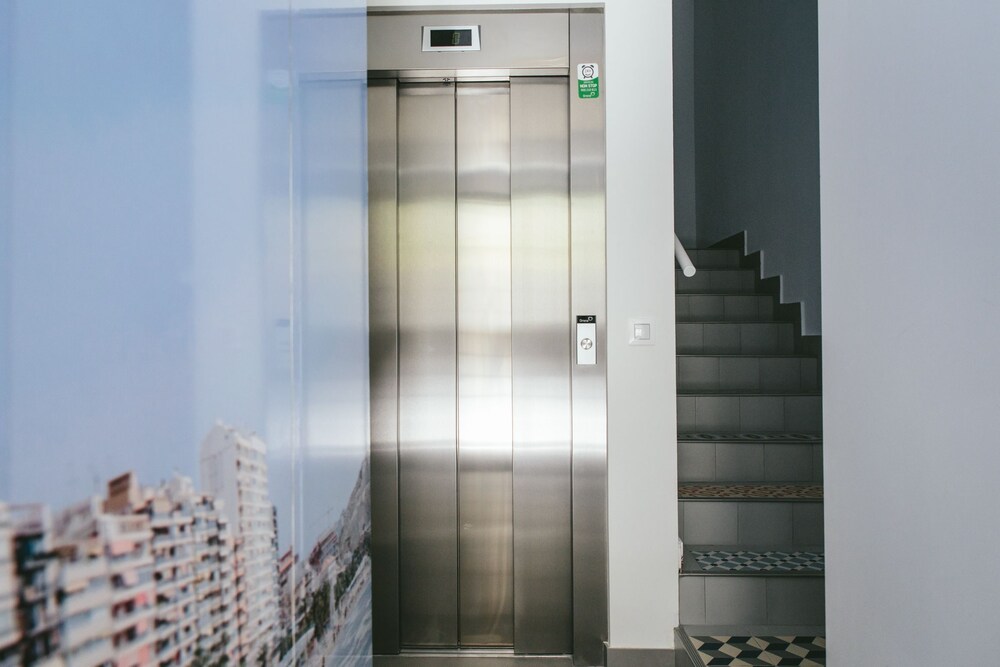 Apartamentos Poeta Quintana