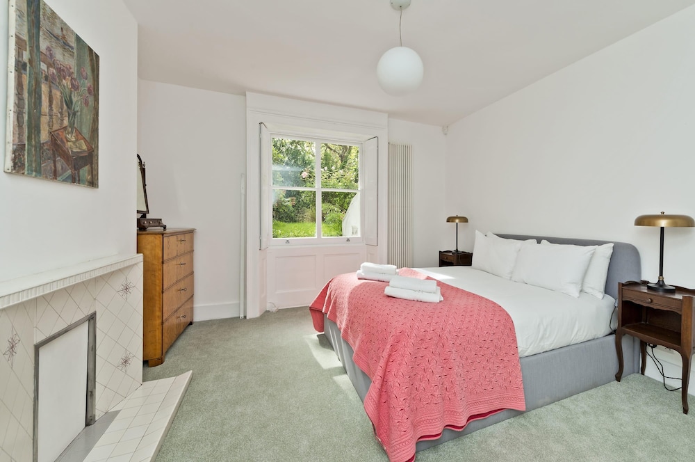5 Bed Home Maida Vale