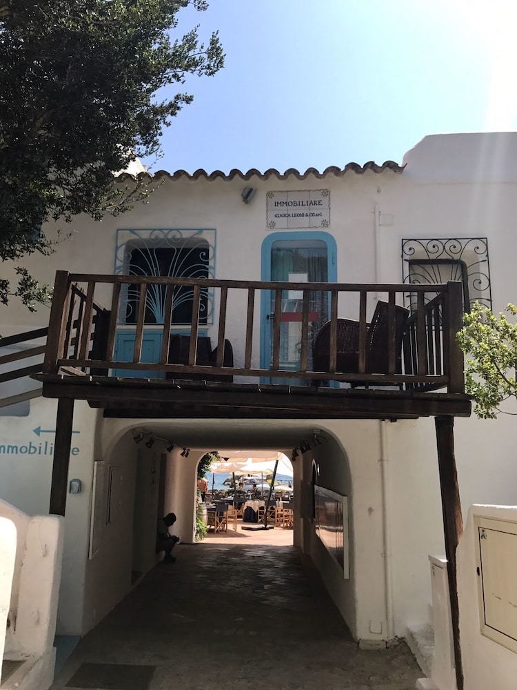 Palau Vacations - Boutique Hotel Rafael - Property Image 6