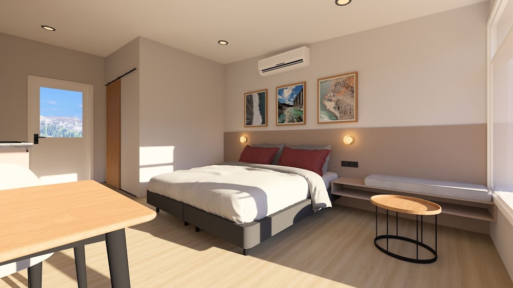 Hotel Studlagil Canyon