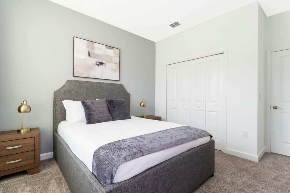 Luxe 5BR Villa Pool Game Room Minutes to Disney