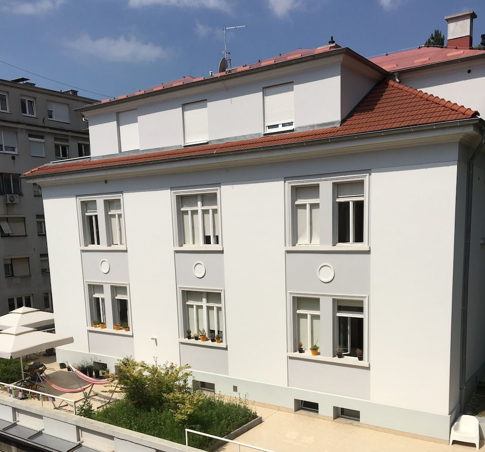 Lobagola B&B