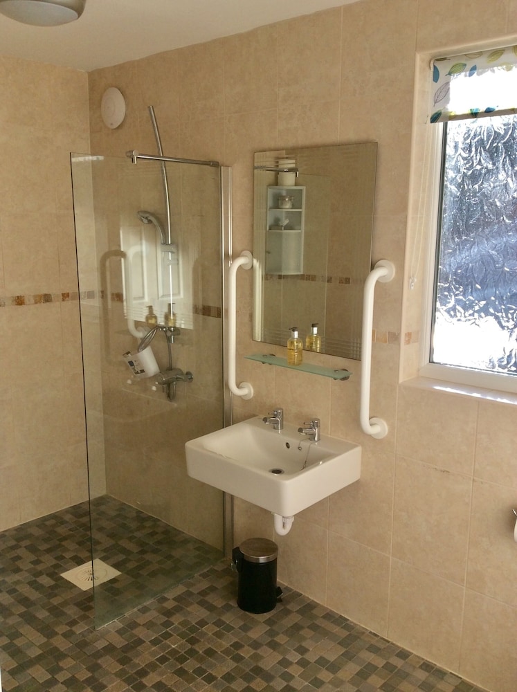 Manor Guest House