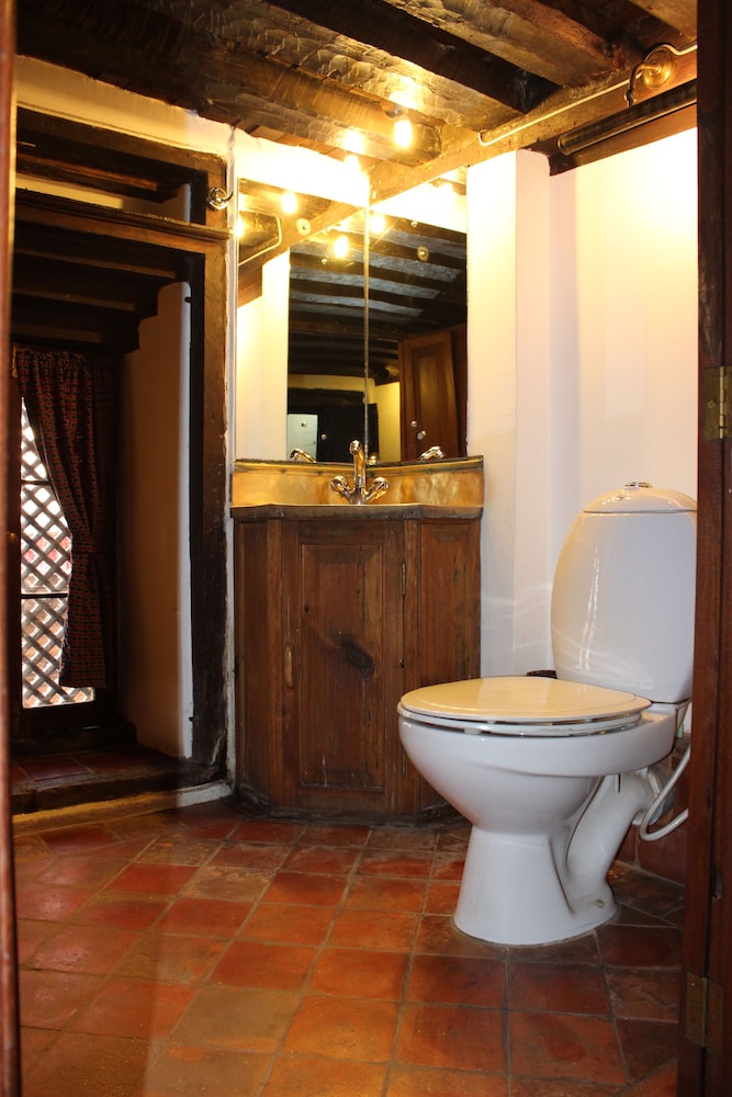 Newa Chen Historic House UNESCO