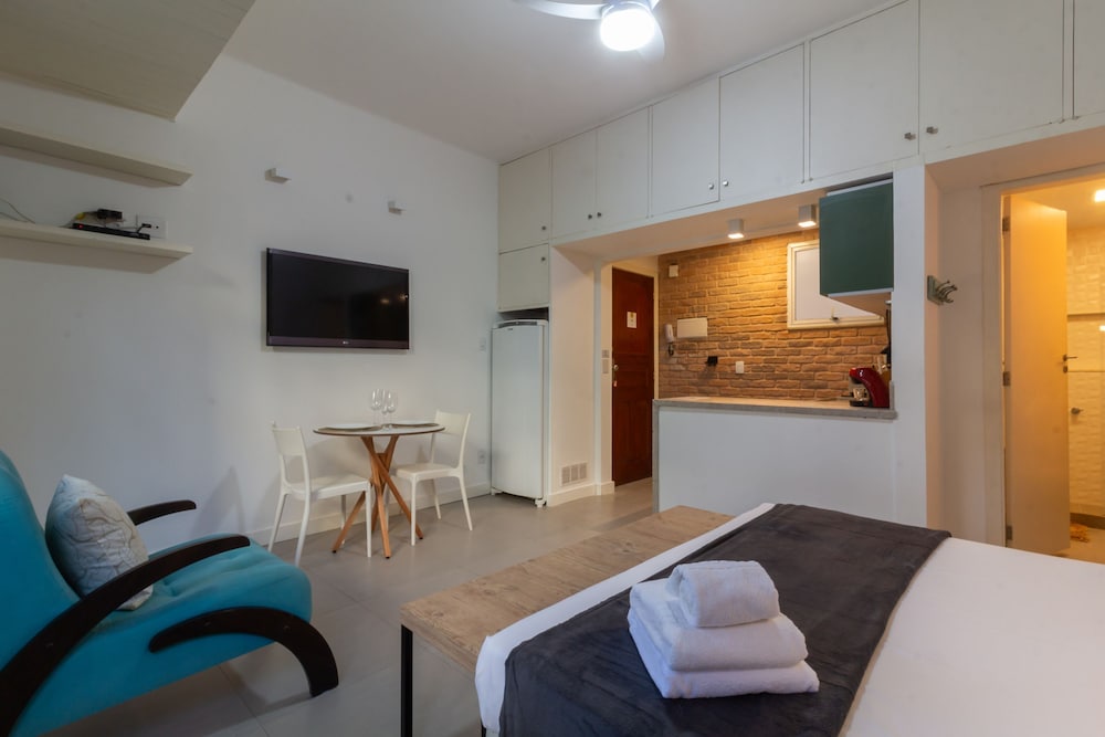 3 Minutes From Ipanema Beach Jn202