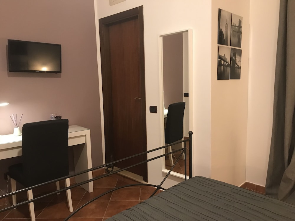 Modica Vacations - Casa Albergo Portale Pirrera - Property Image 28