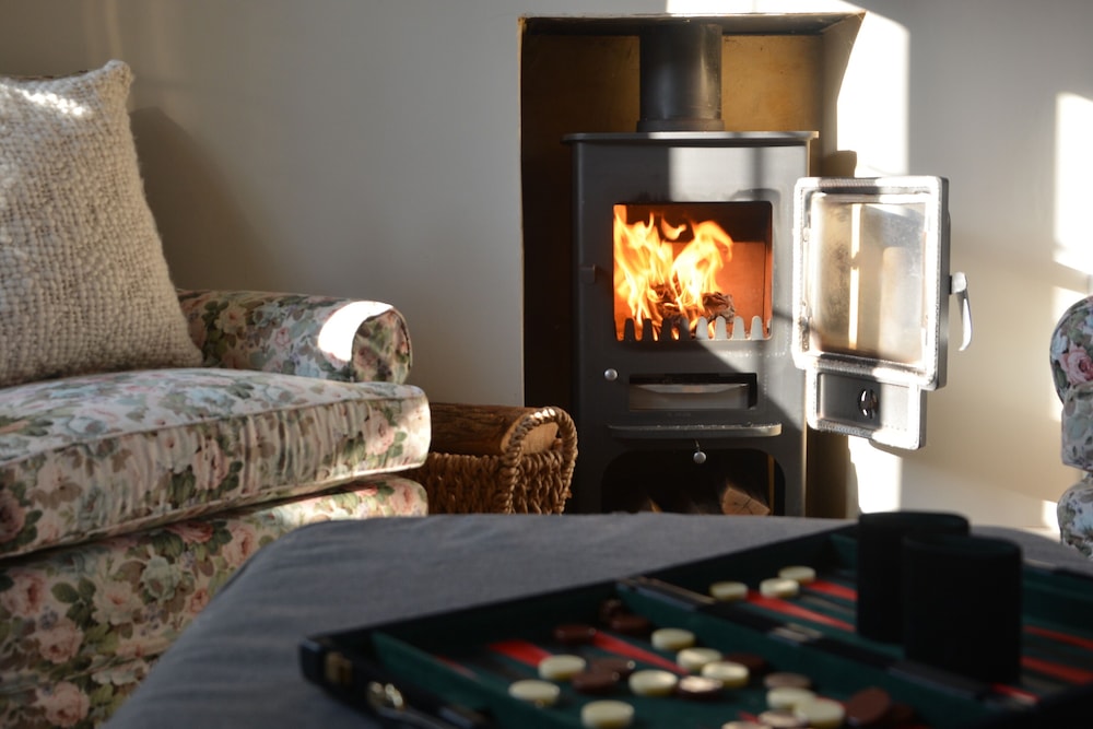 Little Turnpike Cottage, Melton