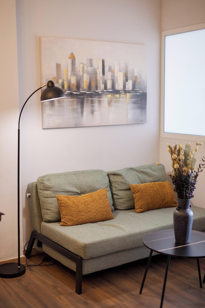 Zen City Apartment