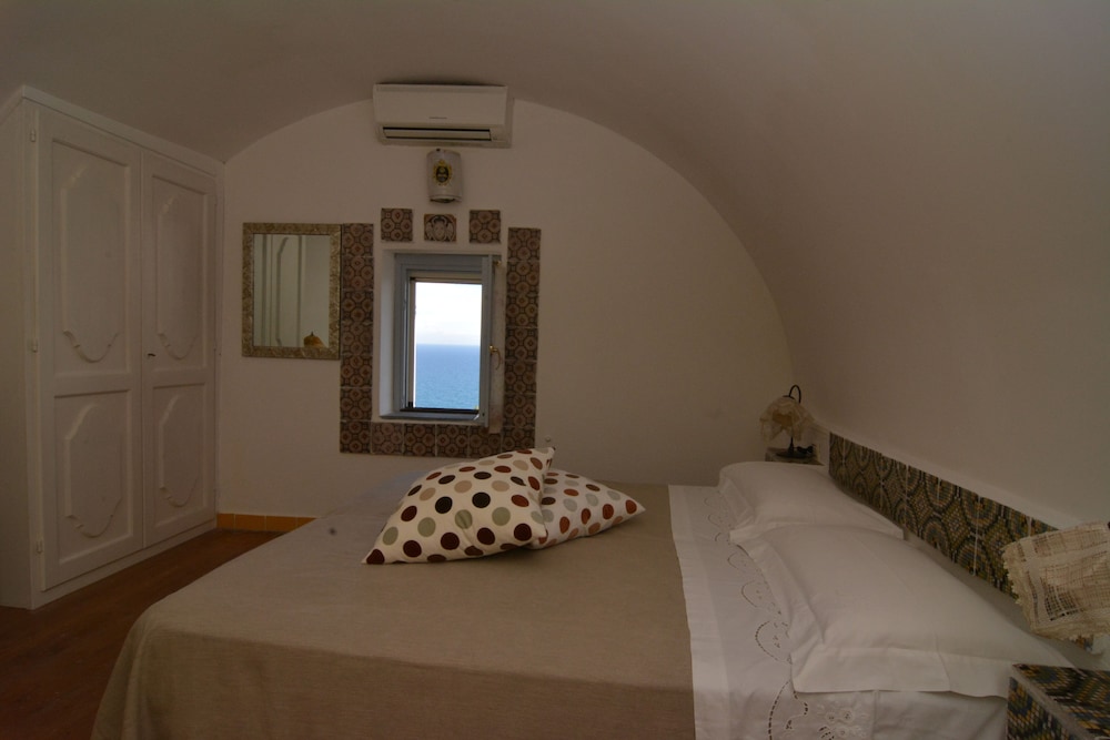 Bella Baia Glamping
