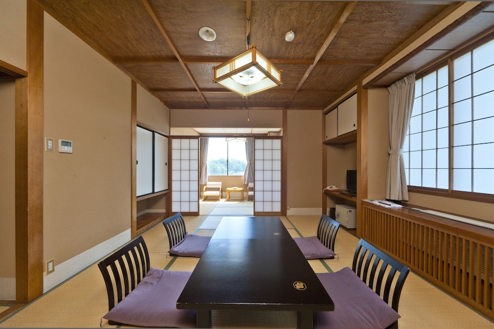 Tatsunokuchi Onsen Tagawa Ryusenkaku