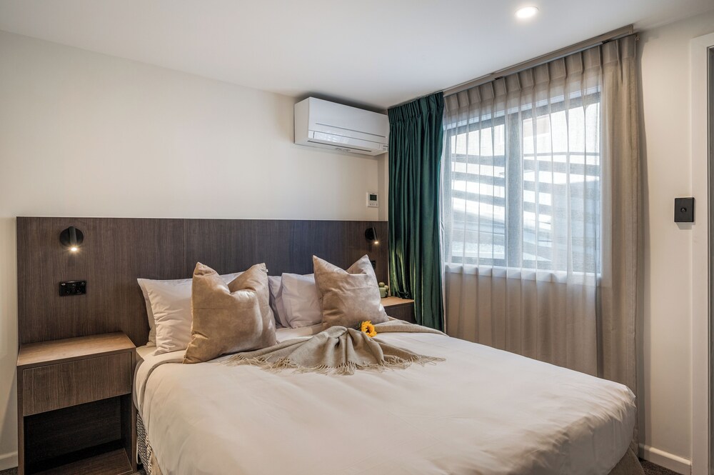 Luxe Suites and Apartments