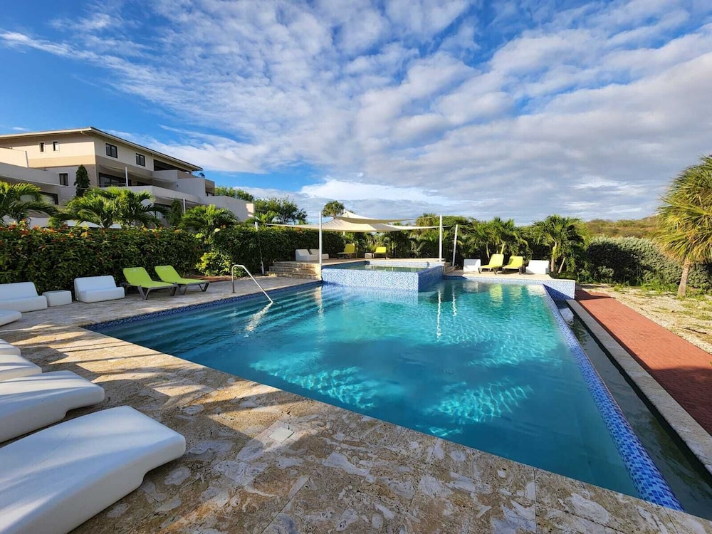 Green View at Blue Bay Curacao