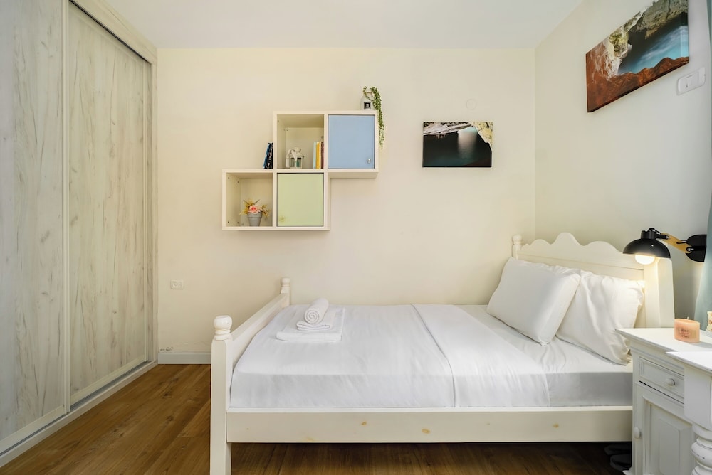 Rosh HaNikra Garden Villa by Sea N' Rent