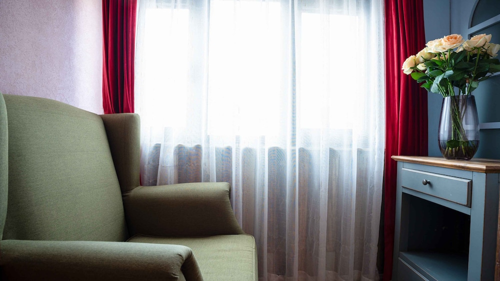 YINYUE HOTEL