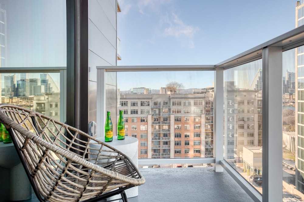 Parish by Avantstay Brand New Condo in Austin w/ Amazing Amenities! - Image 3