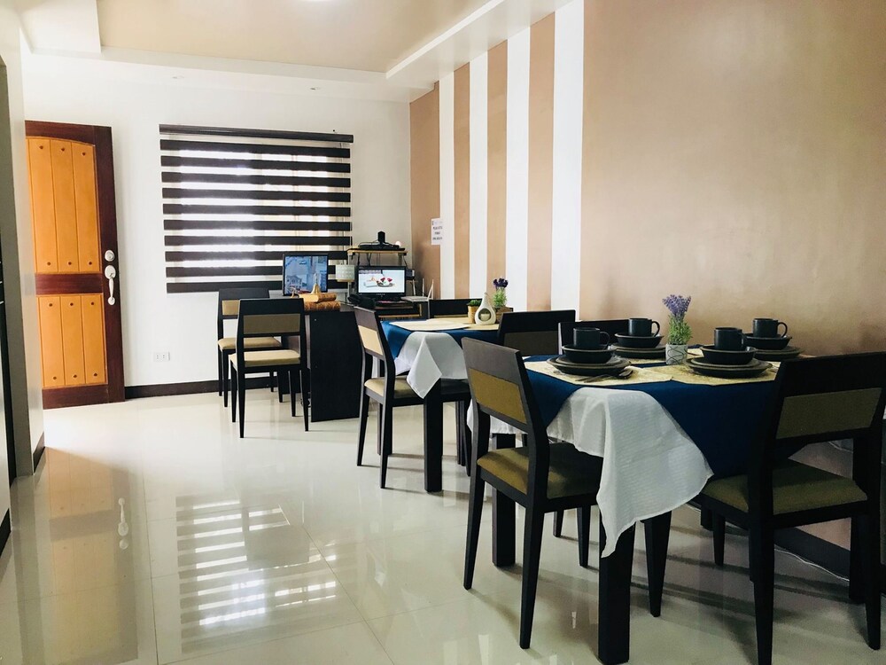 V and G Suites Limay