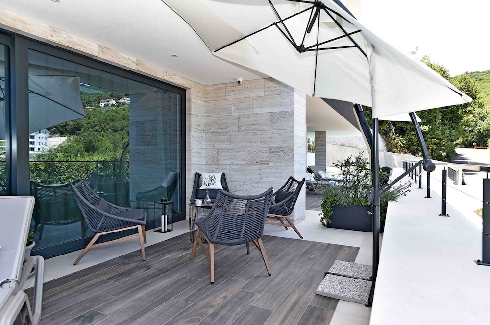 Villa Bella Vista B in Icici