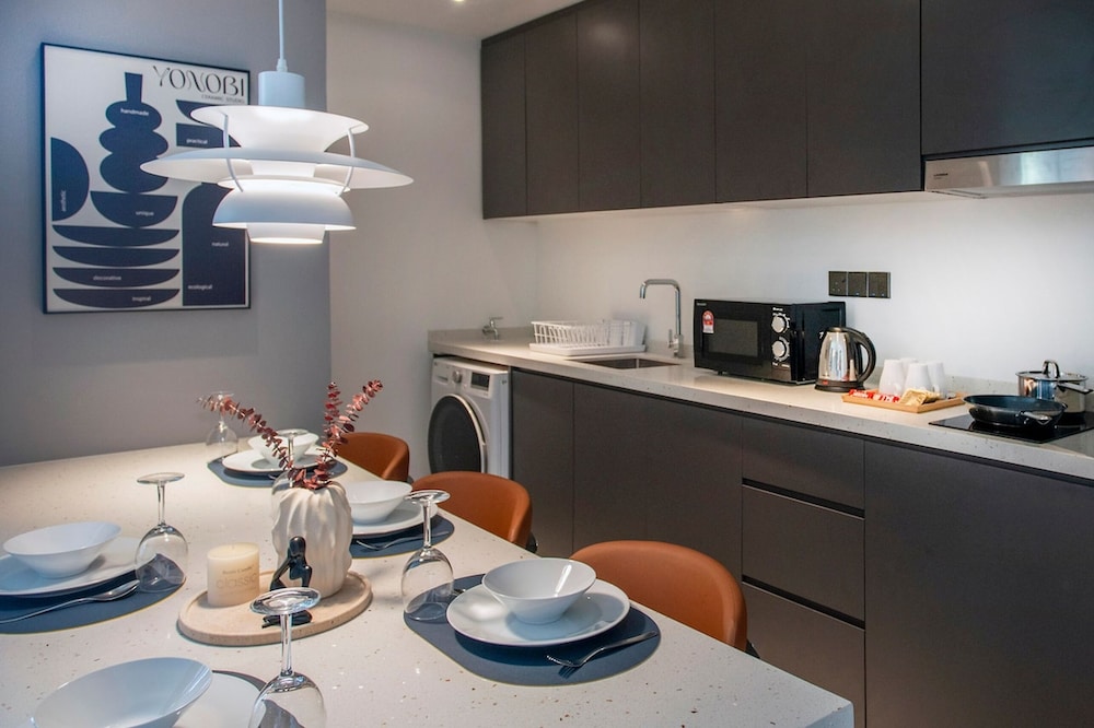 Novo Suites @ Jalan Ampang Skypool