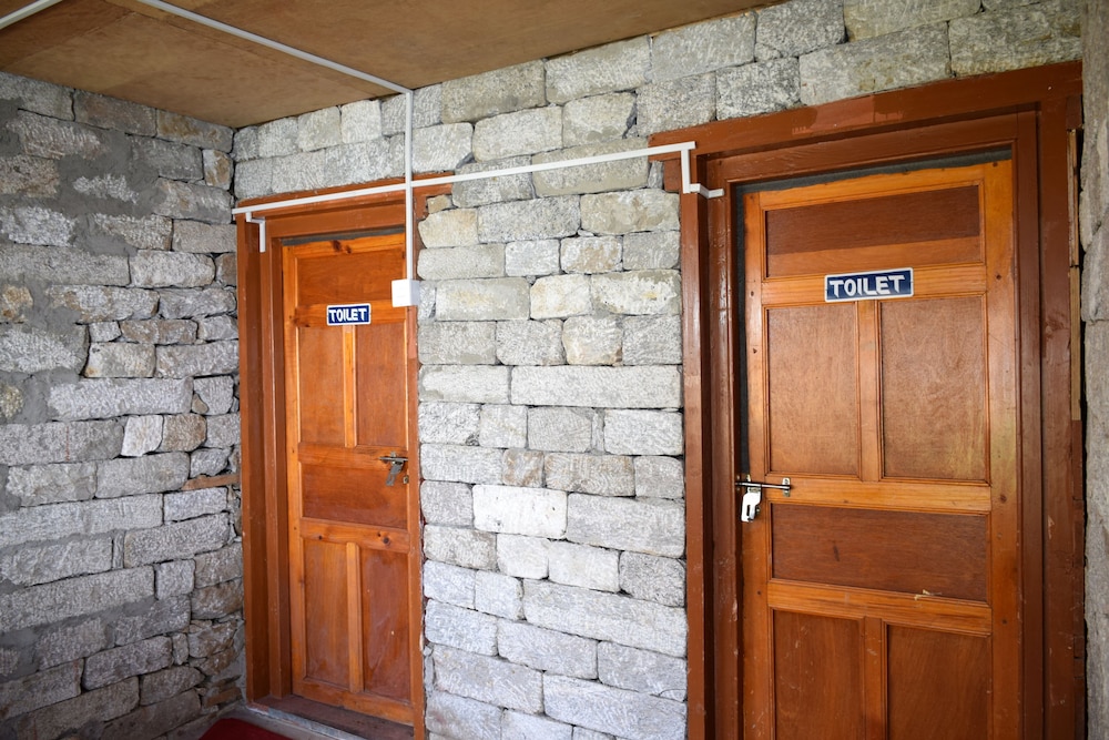 Machermo Lodge & Bakery view 5